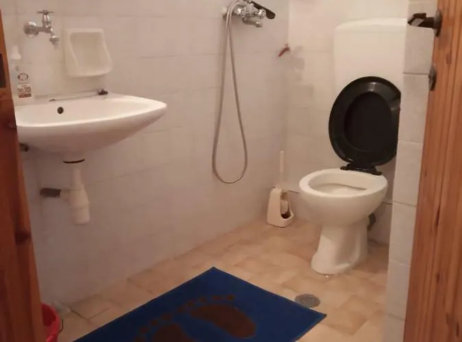 Grandma's * Kalambaka